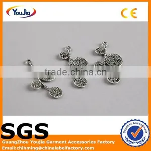 Zinc Alloy Metal Leaf Tag Wholesaler in China thumbnail-1