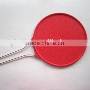 Silicone Colander thumbnail-1
