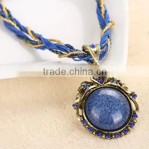 Bohemian Style Vintage Heart Design Round Stone Necklace thumbnail-5