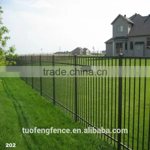 Custom Height and Colors Commercial Landscape Fence thumbnail-2