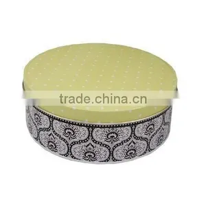 Round Gift Tin Box thumbnail-1