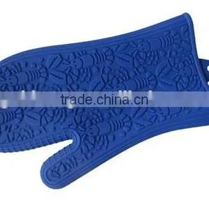 Kitchen Baking Insulating Silicone Gloves thumbnail-1