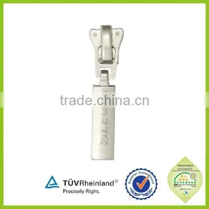 Custom Metal Zipper Puller for Textile thumbnail-5