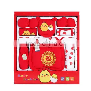 New Style Red Printing Cotton Cheap Newborn Baby Clothing Set thumbnail-2