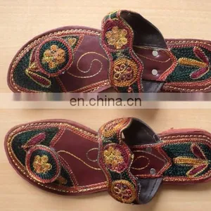 NEW EMBRODIERY MIX MODELS SHOES PACK OF 50 PAIRS thumbnail-4