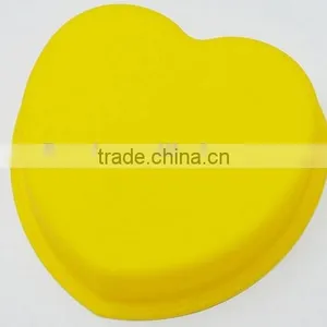 YangJiang Factory Manufacture Cheap Durable Nonstick Heart Shape Silicone Cake Molds thumbnail-2