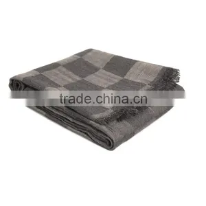 Super Soft Magic Men's Scarf With Checkered Pattern thumbnail-1