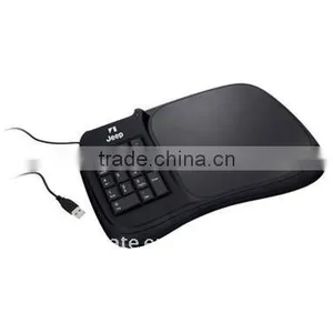 Mouse Pad With Numeric Keypad and Hub thumbnail-1