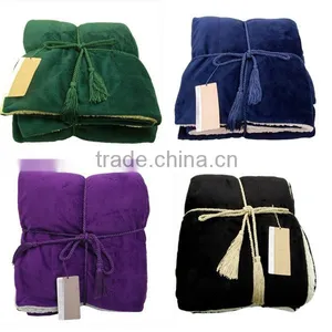 100% Polyester Double Layer Gifts Promotional Blanket Wiht Plush and Sherpa Fleece thumbnail-1