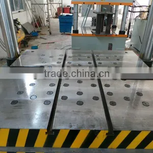 4 Columns Hydraulic Press Machine thumbnail-2