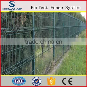2.5m Height Powder Coated Border Garden Wire Mesh Fence thumbnail-2