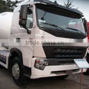 HOWO 6X4 7 CUBIC METERS CONCRETE MIXER TRUCK/7M3 CONCRETE MIXER TRUCK thumbnail-1