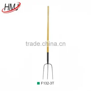 Steel Material Farming Pitchfork With Handle Made in Chima thumbnail-4