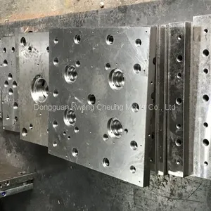 Custom Electronic Device Fittings OEM Plastic Mold Parts Main Case Injection Molding thumbnail-1