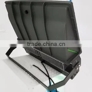 7 Years Warranty UL CUL DLC CE RoHS Listed 130lm/w Led High Mast Lighting Price thumbnail-3