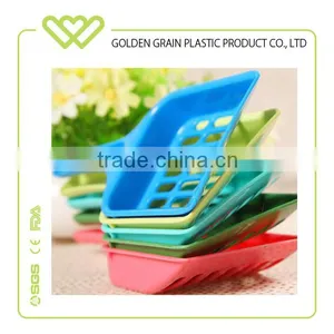 Good Quality Plastic Shovel for Cat Food thumbnail-1