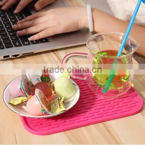 Rectangular Silicone Heat Insulation Dinner Table Mat Cup Mug Dish Coaster thumbnail-3