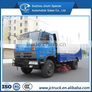Vacuum Road Sweeper Truck With Sweeping Brushes thumbnail-1