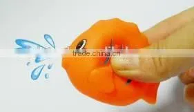 Lovely Squirt Whale Toy Type Custom Rubber Animal Toy thumbnail-2