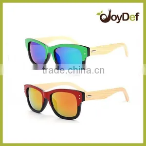 Newest Design Bamboo Sunglasses With PC Frame Wooden Sunglasses Spring Arms Small Order thumbnail-2