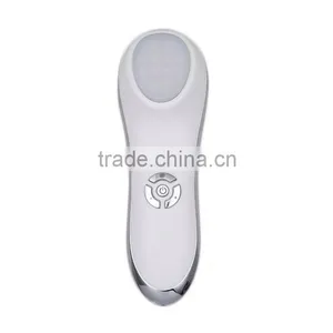 Hot Sale Handheld Home Use Pdt Led Light Therapy for Anti Aging thumbnail-3