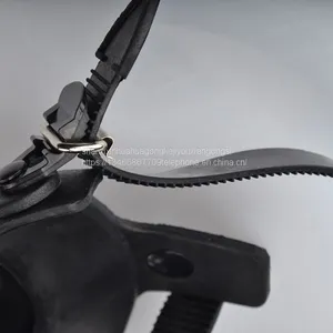 Gas Mask thumbnail-5