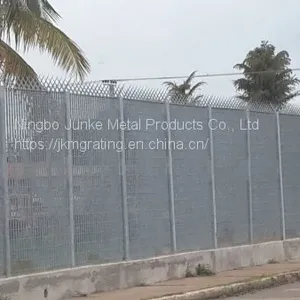 Galvanized Grating Fence thumbnail-3