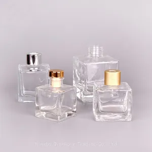 Wholesale Flameless Aroma 50ml Flower Glass Reed Diffuser Square Bottle 100ml Square Reed Diffuser With Wooden Bamboo Lids thumbnail-4