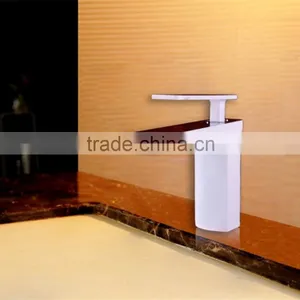 Luxury High Quality Deck Mounted Double Handle Brass Faucet BNF595 thumbnail-2