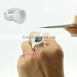 Hot Selling Eyelash Extention Tools White Plastic Wearable Ring Eyelash Palette thumbnail-1