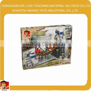 Empire Castle Block Toy Set 2015 Children Game thumbnail-1