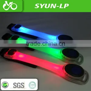 2013 New Product Outdoor Warming Hiking Bicycle Armband Led Flashlight thumbnail-1