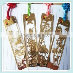 Elegant and Classic Hollow-out Tassel Bookmarks thumbnail-1