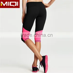 Custom Women Sublimated Printing Yoga Fitness Capri Leggings Wholesale With Plain Color Back thumbnail-1