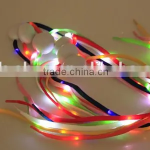 2016 Fashionable LED Light up Shoe Laces Colorful Shining Dancing Shoe Laces for Wholesale thumbnail-5