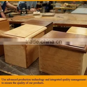 Luxury Solid Wood Cremation Urn Supplier thumbnail-6