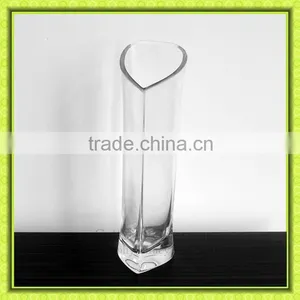 10 Inch Heart Shaped Glass Vases thumbnail-1