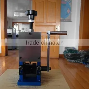 2014Hot Sale HXS-25-1 Manual Wire Stripper /scrap Copper Wire Stripping Machine Coaxial Cable Stripper With CE thumbnail-4