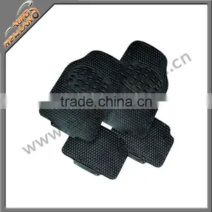 Car Rubber Mat thumbnail-1