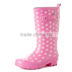 Wholesale Pretty Rubber Rain Boots From Manufacturer thumbnail-1
