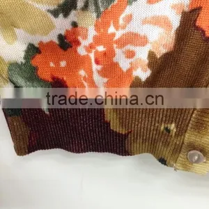 Women's V-neck no Hand Feeling Reactive Printing Cardigan Sweater thumbnail-5