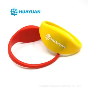 Swimming Pool 13.56MHz Re-usable Waterproof NFC RFID Slimline Silicone Wristband thumbnail-1