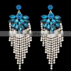 Yiwu Jewelry Factory Wholesale Fashion Cheap Water Drop Jewelry Earrings Latest Design Diamond Earring thumbnail-4
