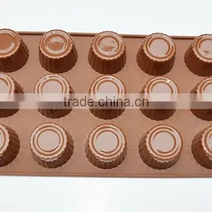 YangJiang Factory Manufacture Hot Sale FAD Food Grade Silicone Cake Mold thumbnail-2