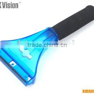 Wholesale Cheap Custom Plastic Car Snow Shovel Ice Scraper thumbnail-1