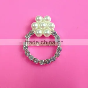 Hot Selling Factory Price Pearl Rhinestone Buckle in Stock (BCL-3014) thumbnail-1