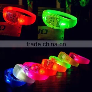 Montion Sensor LED Wristbands, Wristbands for Events, LED Bracelets thumbnail-4