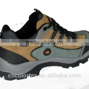 Outdoor Climbing Shoes, Waterproof, Wear-resistant, Breathable and Beautiful thumbnail-1