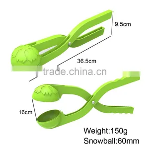 Hot PP Plastic Hot Sale Snow Ball Toy Plastic Snowball Maker for Kids Snowball Maker thumbnail-3