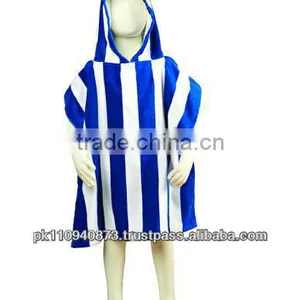 Poncho Towel thumbnail-1